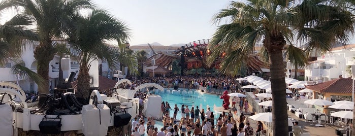 Ushuaïa Beach Club is one of Andieさんのお気に入りスポット.