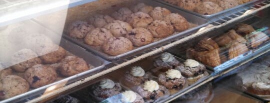 Hahn's Bakery is one of Sweet Tooth.