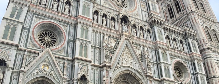 Cattedrale di Santa Maria del Fiore is one of Kay : понравившиеся места.