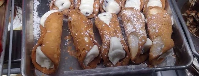 Carlo's Bake Shop is one of The 15 Best Places for Cannoli in Las Vegas.