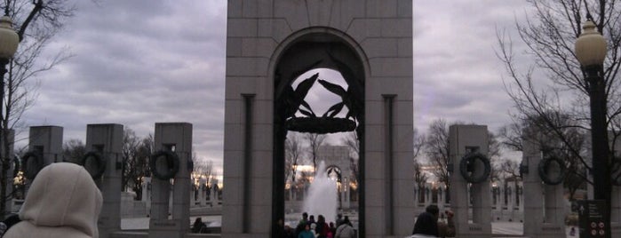Мемориал второй мировой войны is one of Washington D.C..