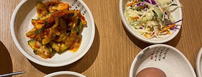 Doong Ji Korean Restaurant is one of Posti che sono piaciuti a Johanna.