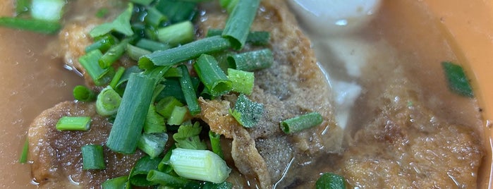 Yong Xiang Xing Tou Fu 永祥兴豆腐 is one of Cheap, Good, Local (SG).