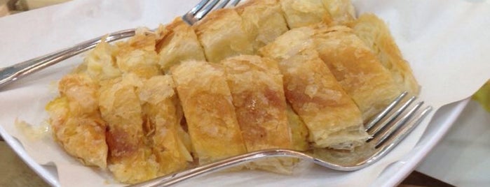 Mir Börek is one of Lugares favoritos de Gobi da.