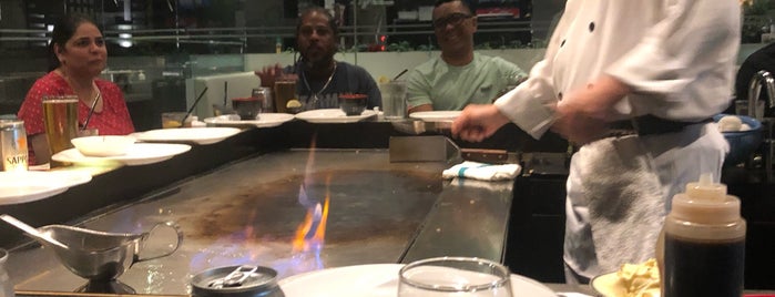 Yang's Teppanyaki & Sushi is one of Top 10 dinner spots in Vaughan, Canada.