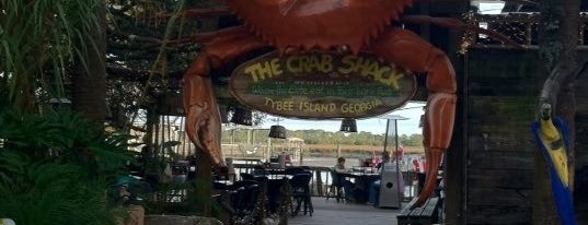 The Crab Shack is one of Best bars in Savannah.