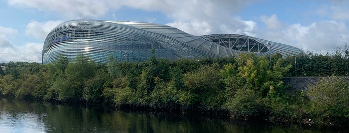 Aviva Stadium is one of สถานที่ที่ Yuri ถูกใจ.