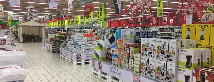 Auchan is one of On Road.