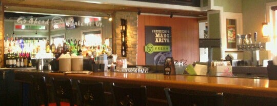 Chili's Grill & Bar is one of Lugares favoritos de Eric.