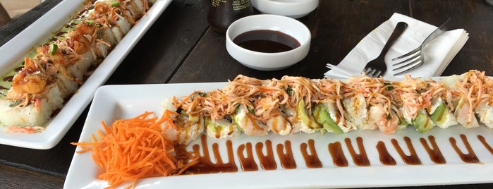 Sushi Factory is one of Viajeros.