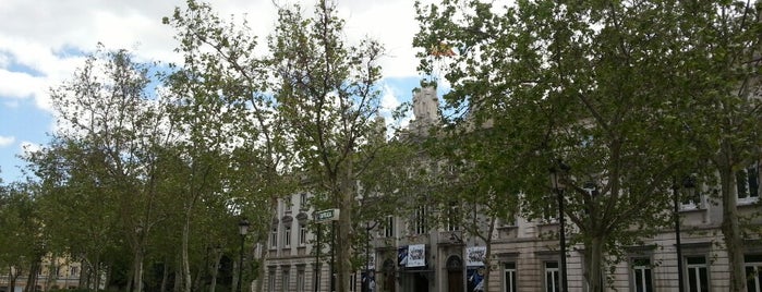 Plaza de la Villa de París is one of Madrid Capital 02.