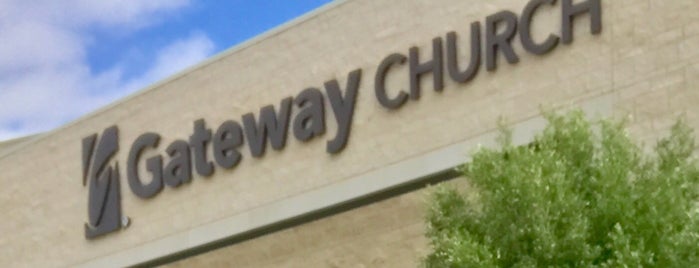 Gateway Church is one of Locais curtidos por Amby.