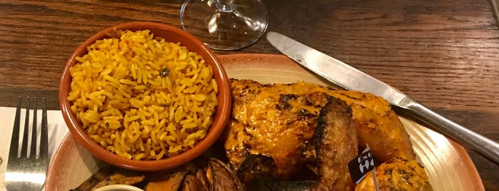 Nando's is one of Ambyさんのお気に入りスポット.