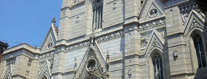 Duomo di Napoli is one of Honeymoon.