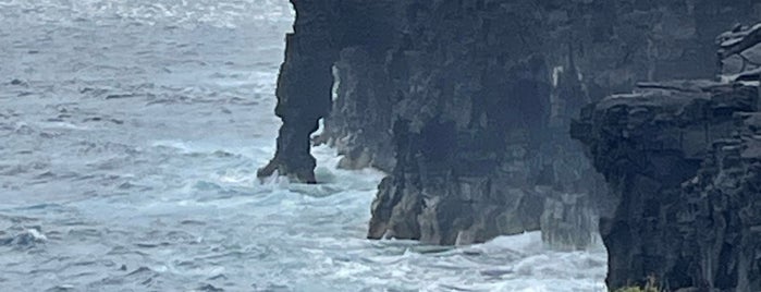 Holei Sea Arch is one of Big Island.