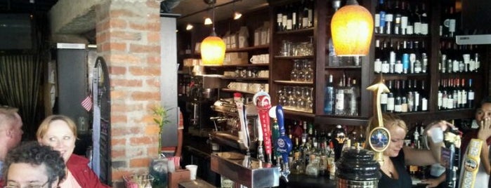 Metropolitan Coffeehouse & Wine Bar is one of Federal Hill Coffee Shops.