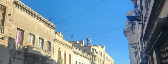 Ciudad Vieja is one of Montevideo.