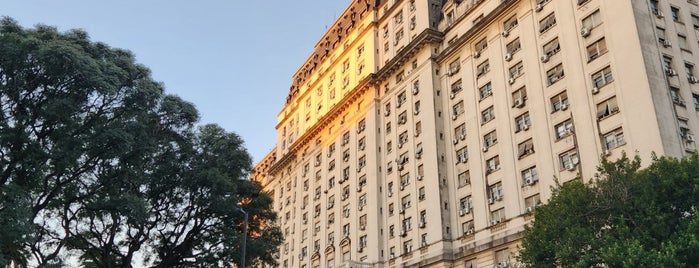 Ministerio de Defensa is one of Buenos Aires.