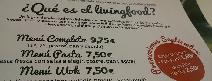 Living food is one of Lugares favoritos de Franvat.
