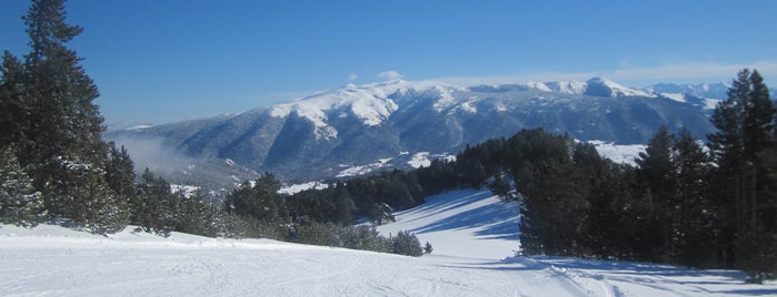 Station De Ski Puyvalador is one of Estacions esquí Pirineu Oriental.