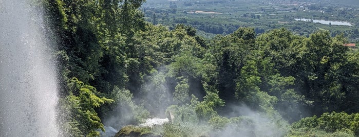 Edessa Waterfalls is one of K.'ın Beğendiği Mekanlar.