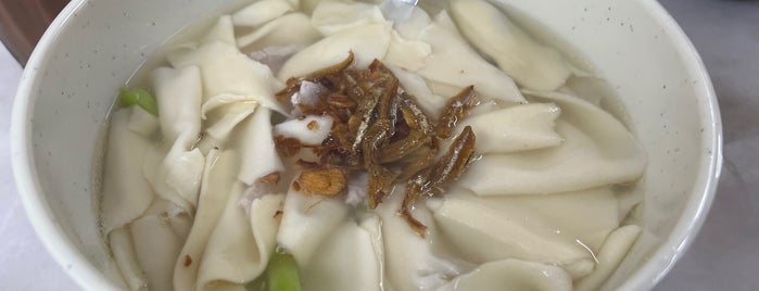 Fatty Mee Hoon Kuey 大肥面粉糕 is one of S Food.