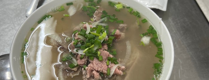 Phở Cao Vân is one of Eat your heart out Saigon.