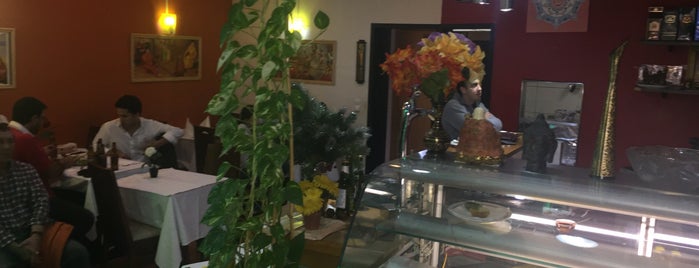 Sabores da Índia is one of Restaurantes.