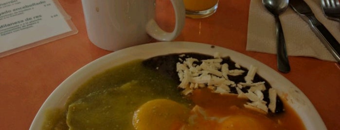 Sazón y sabores is one of Tempat yang Disimpan Carlos.