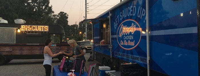 Brookhaven Food Truck Nights is one of Chester'in Beğendiği Mekanlar.