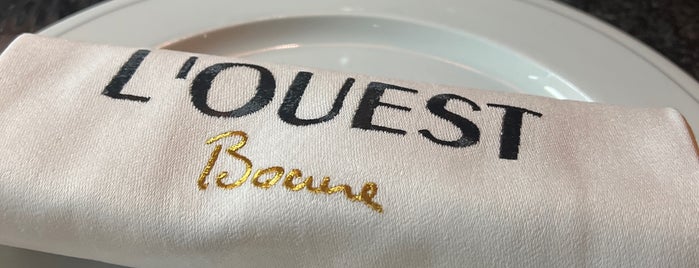 L'Ouest Express is one of Restos.