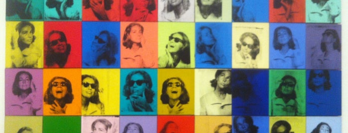 Regarding Warhol : Sixty Artists, Fifty Years is one of This is New York!.
