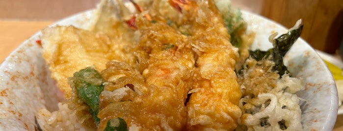 Tendon Fuji is one of Tokyo foods.