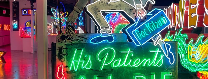 Museum of Neon Art is one of Los Angeles Other.
