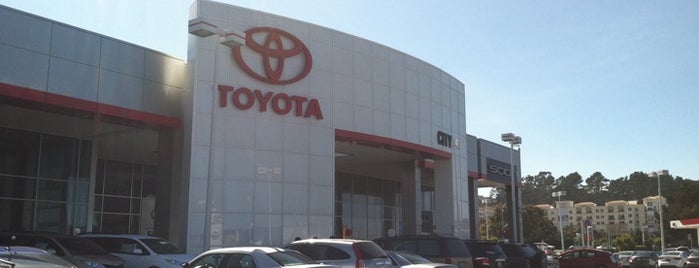 City Toyota is one of สถานที่ที่ Harvey ถูกใจ.