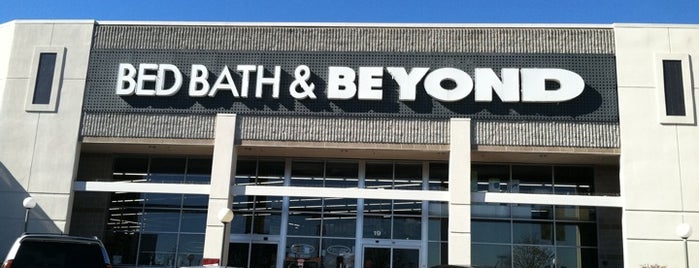 Bed Bath & Beyond is one of Bourbonautさんのお気に入りスポット.