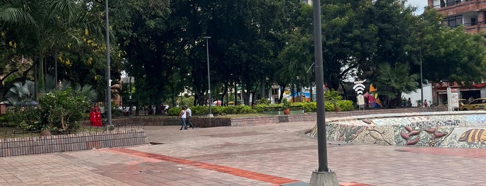 Parque Santander is one of Neiva.