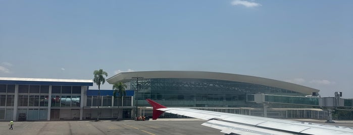 Aeropuerto Internacional El Edén (AXM) is one of Lugares.