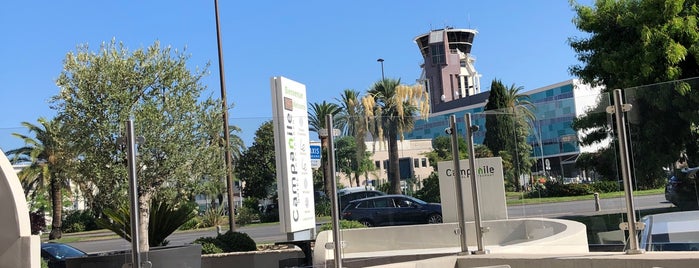 CAMPANILE NICE - Aéroport is one of Hôtels.