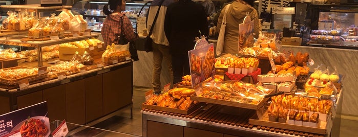 파리바게뜨 is one of 파리바게뜨(Paris Baguette).