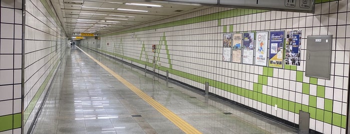 Bonghwasan Stn. is one of Subway Stations in Seoul(line5~9).