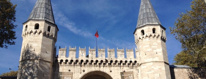 Topkapı Palace is one of Best places in Türkiye.