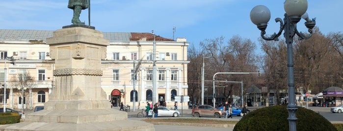 Stephen the Great Monument is one of MDA Chisinau.