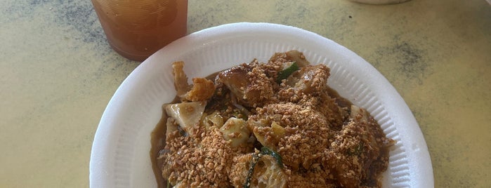 Toa Payoh Rojak is one of Singapore Food.