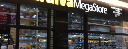 Livraria Saraiva is one of สถานที่ที่ Guilherme ถูกใจ.