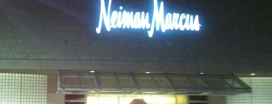 Neiman Marcus is one of Terecille : понравившиеся места.