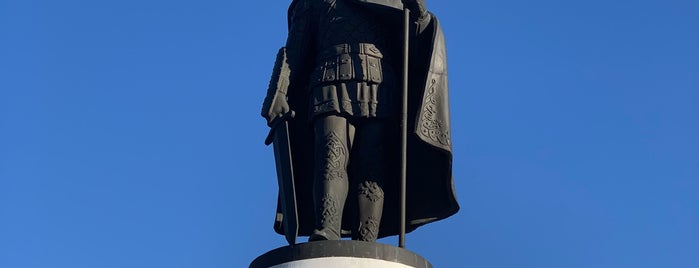 Памятник Александру Невскому is one of курск.