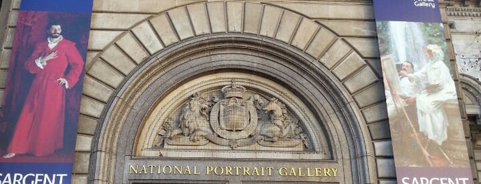Национальная портретная галерея is one of London.