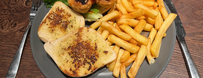 Nando's is one of Lunch.