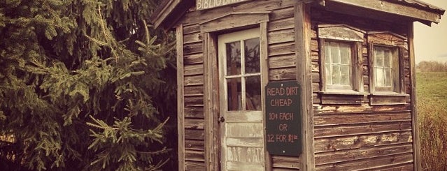 Bibliobarn Book Store is one of Catskillin'.